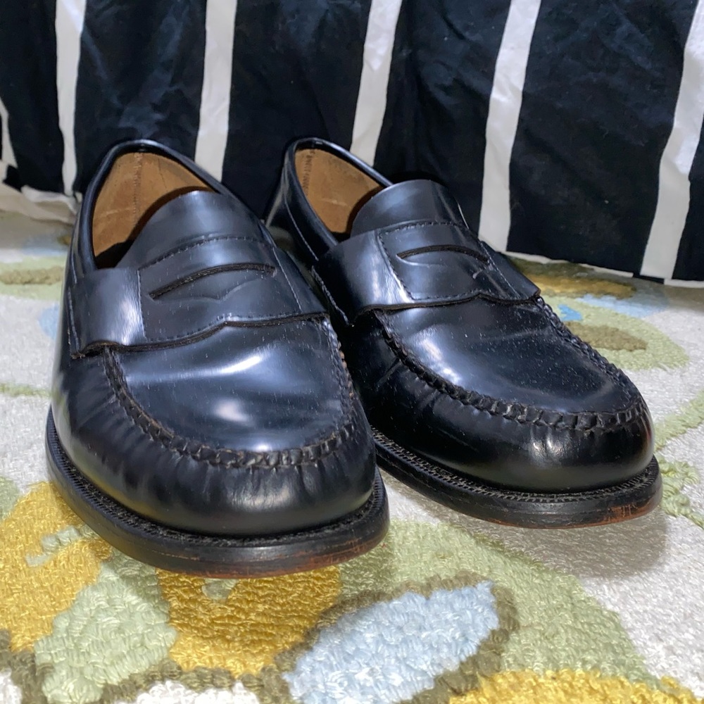 EUC Sebago Men’s Black Loafers Size 9
